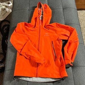 Arc’teryx Gore-tex Pro Shell